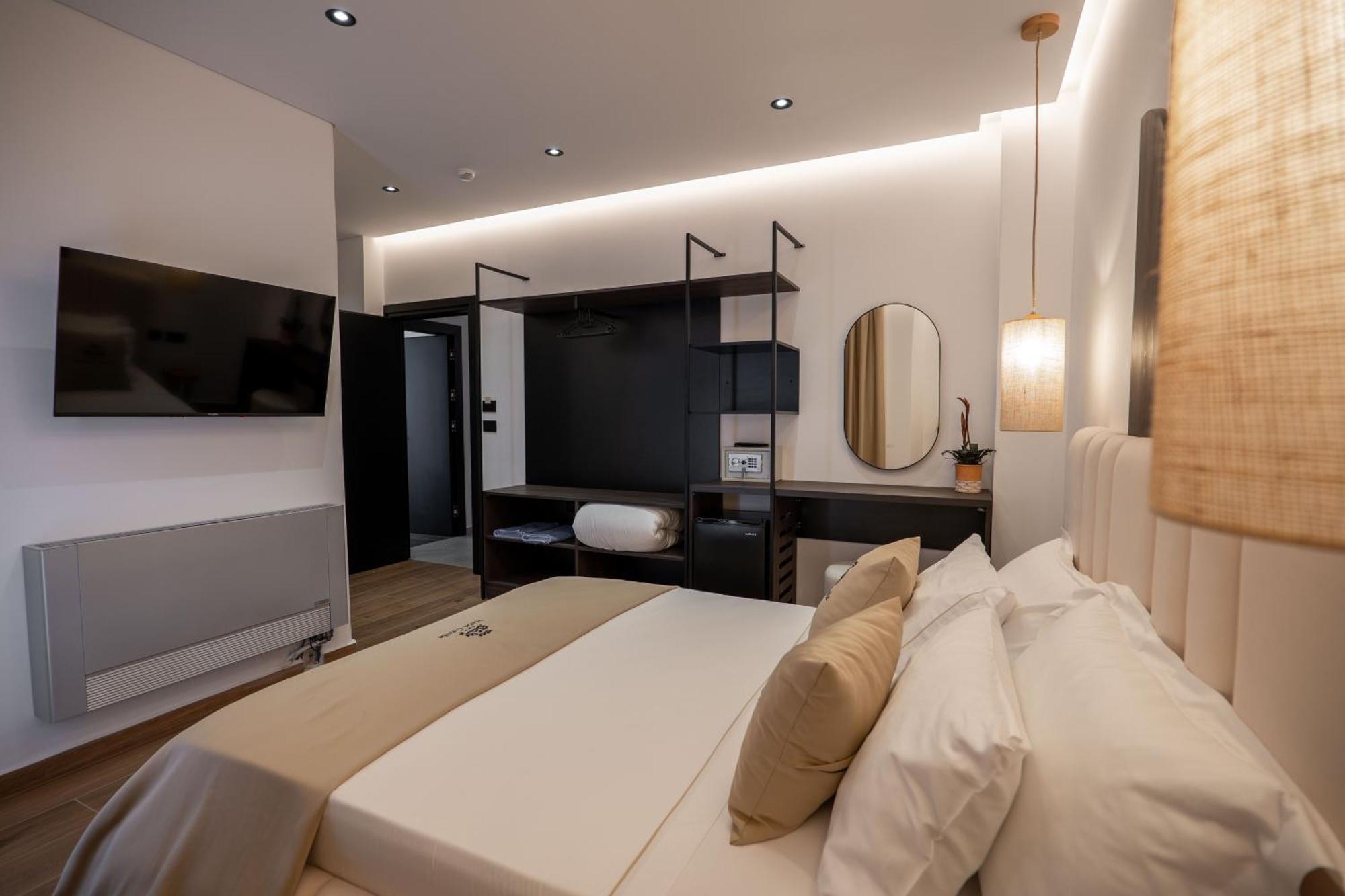 Hotel Castle Εξαμίλιο Εξωτερικό φωτογραφία
